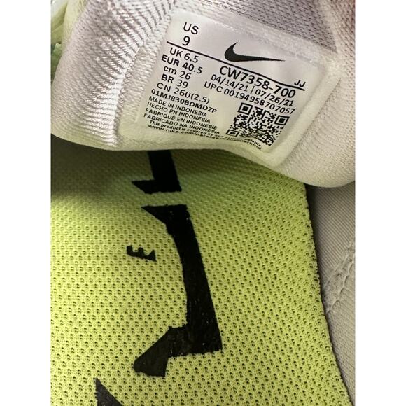 Nike Air Zoom Pegasus 38 Women’s Running Shoes Size 9 Pale Yellow Teal Black - Picture 7 of 8